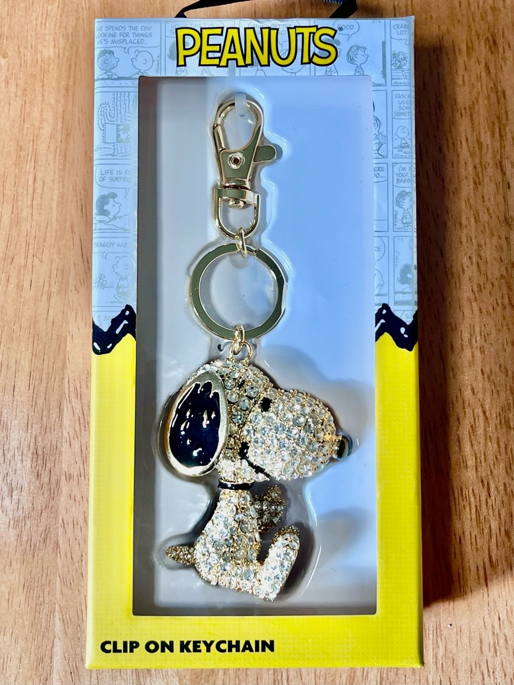 Snoopy Peanuts 3D Bling Keychain Bag Charm Travel Accessories - Picture 6 of 6